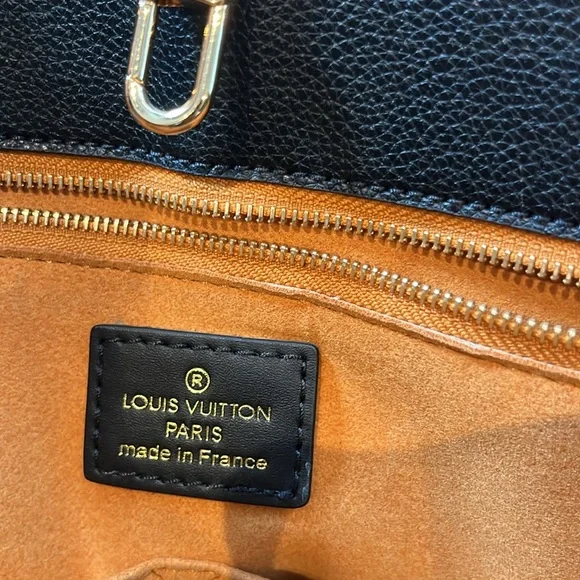 LV black tote - excellent condition - Picture 8 of 10